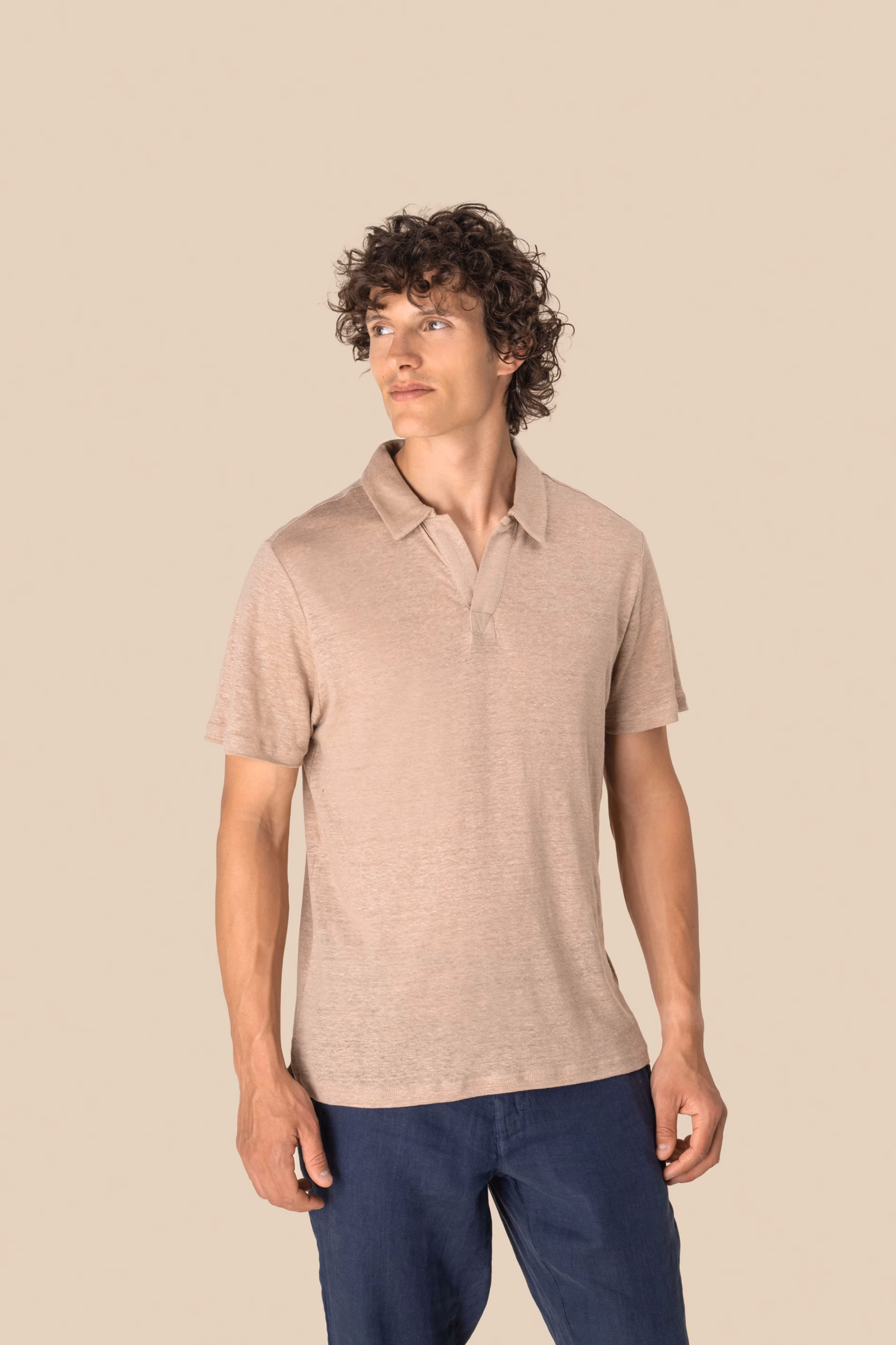 POLO Homme  en maille 100% lin.